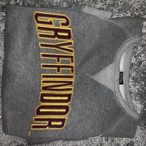 Light gray Gryfinndor Sweater